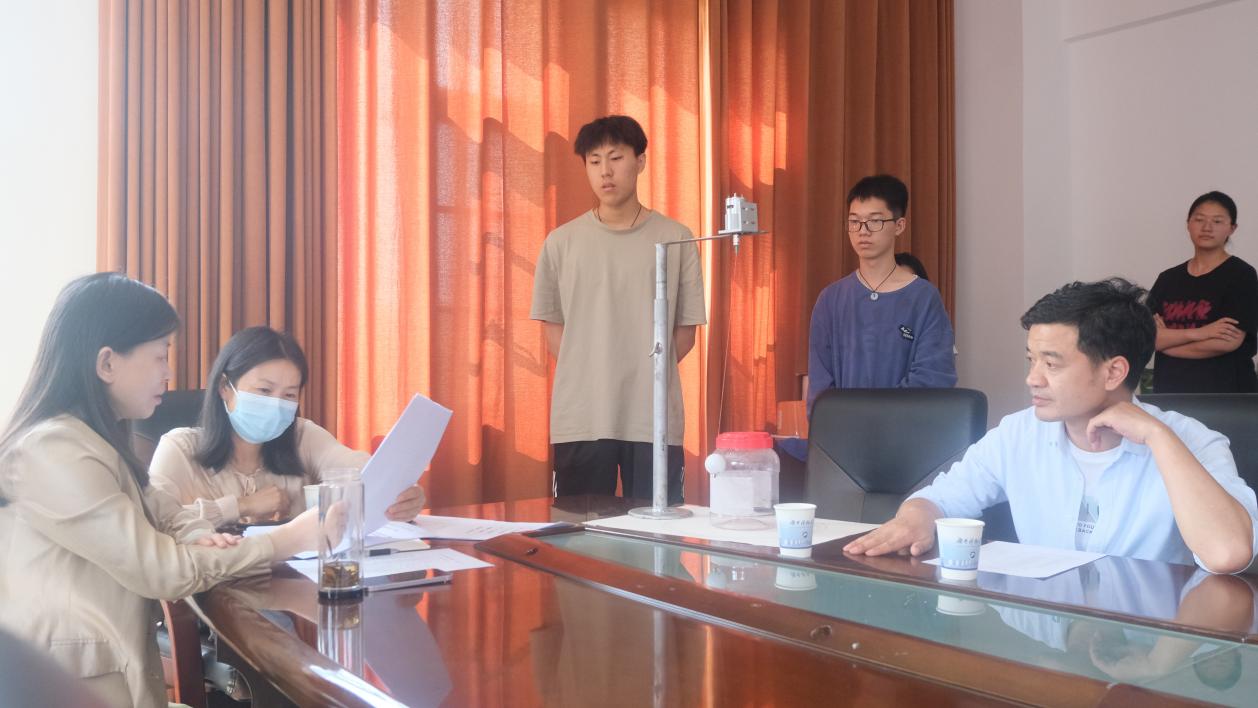 免费约炮