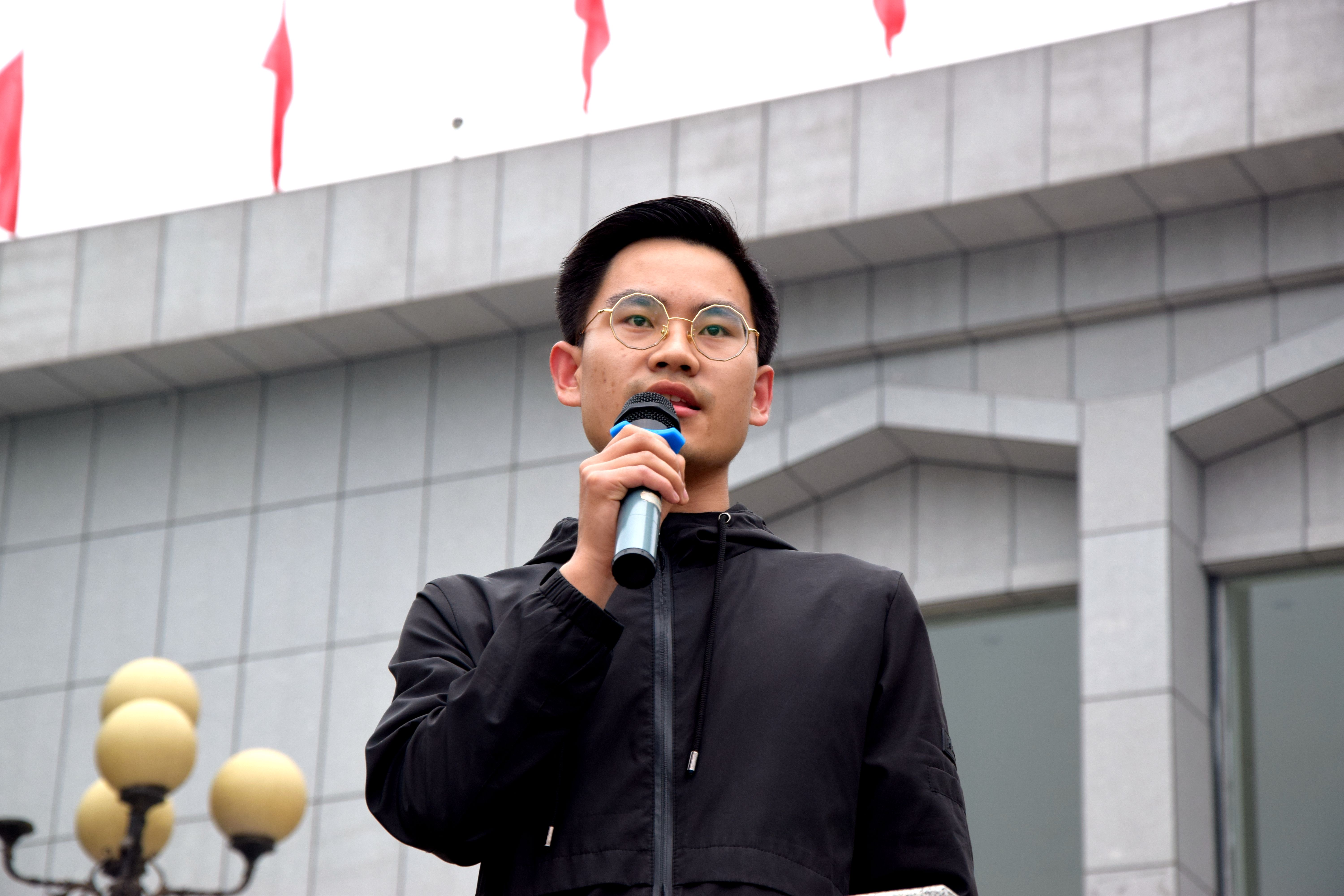 免费约炮