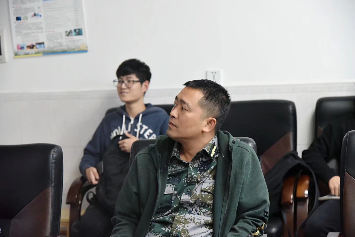 免费约炮